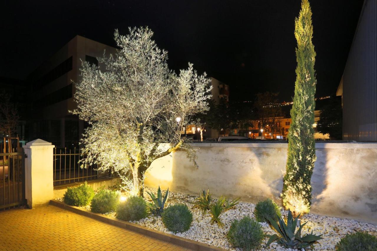 Garni Villa Tyrol - Adults Only Merano Exterior foto